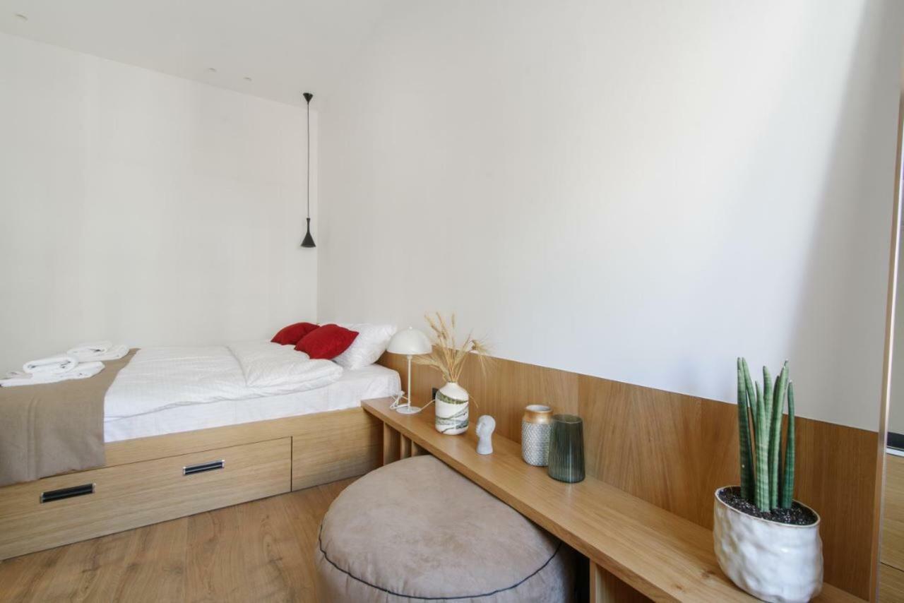 Sunrise Apartment 利沃夫 外观 照片